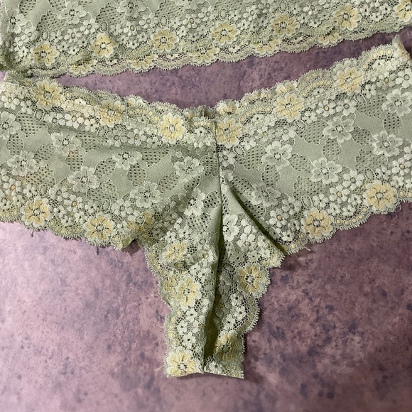 Bralette Lace Cami Mint Green Floral Set Size Large - Picture 3 of 14